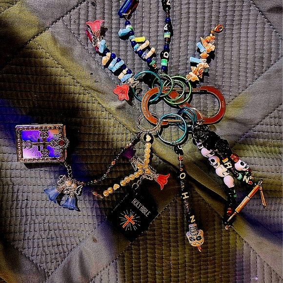 Meet your Posher, Joslyn - Picture 4 of 15